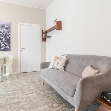 Italianway - Giovio 15 Appartement