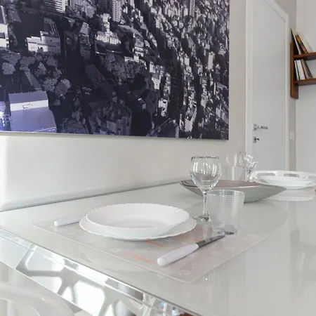 Italianway - Giovio 15 Apartment *
